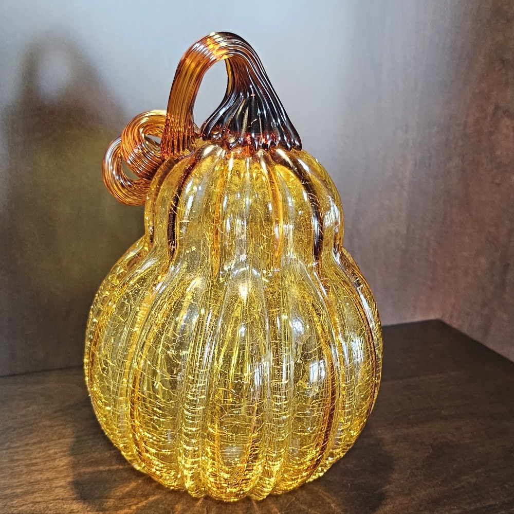 [Pier 1] Hand Blown Glass [1] Vintage Crackle Glass Pumpkin (1 of 2)
